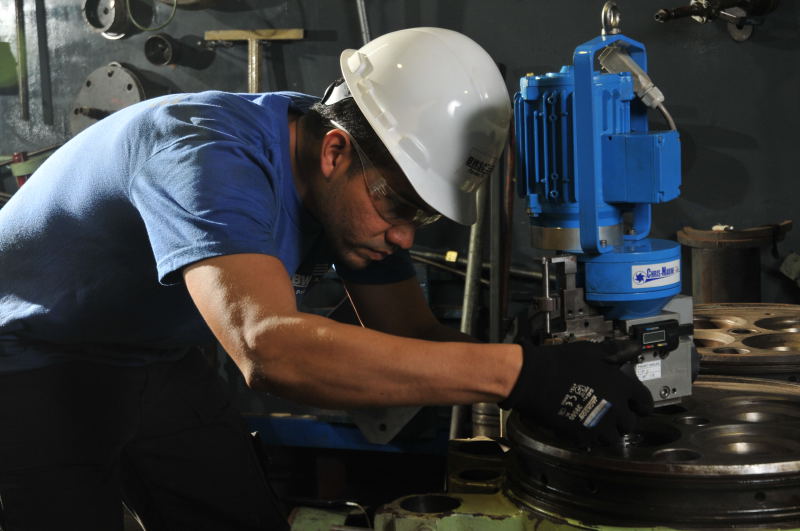 Cylinder honing applications